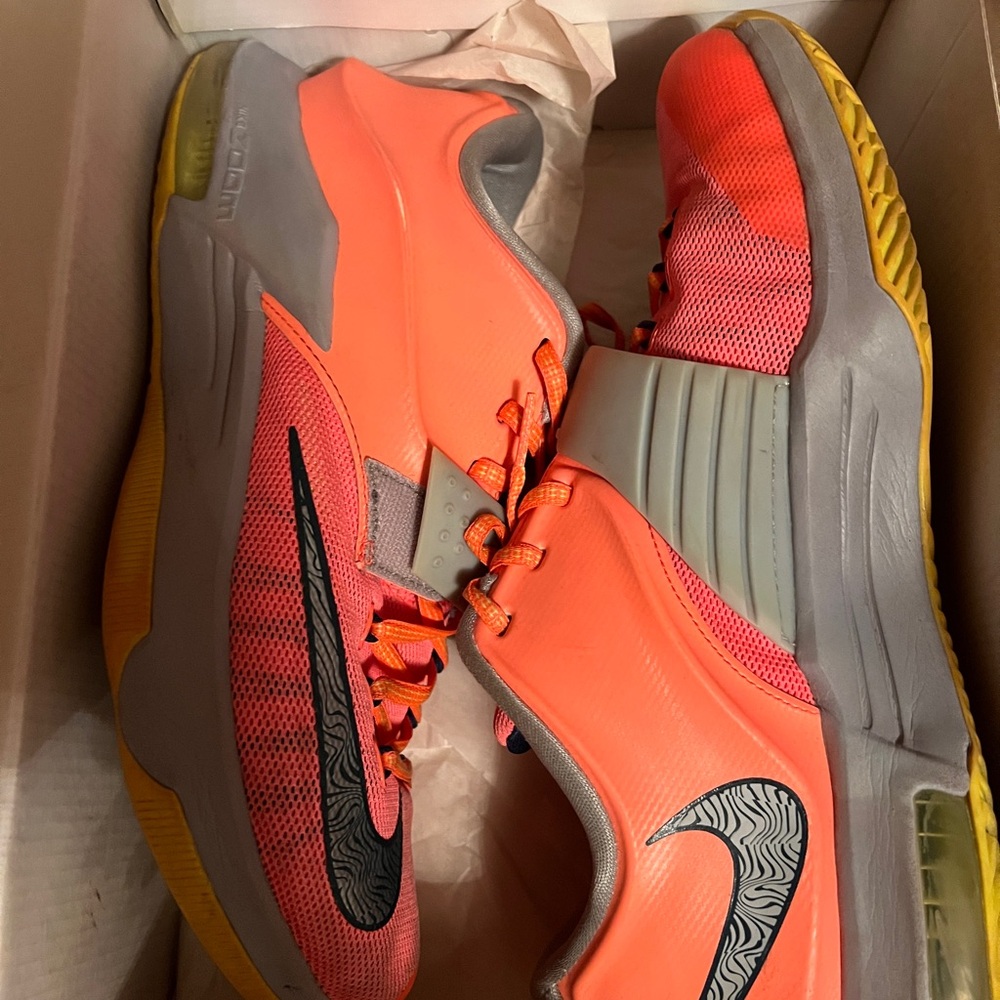 KD VII